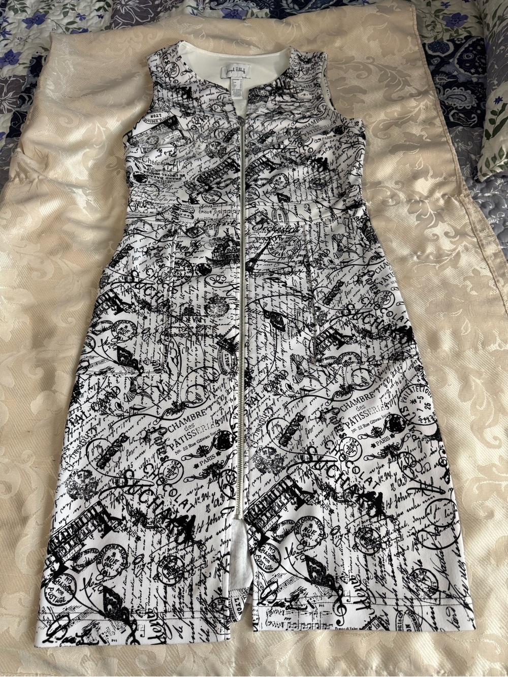 Joseph Ribkoff Cityscape Print Paris Newspaper Zip Front Sheath Dress Sz 10 - Picture 6 of 11
